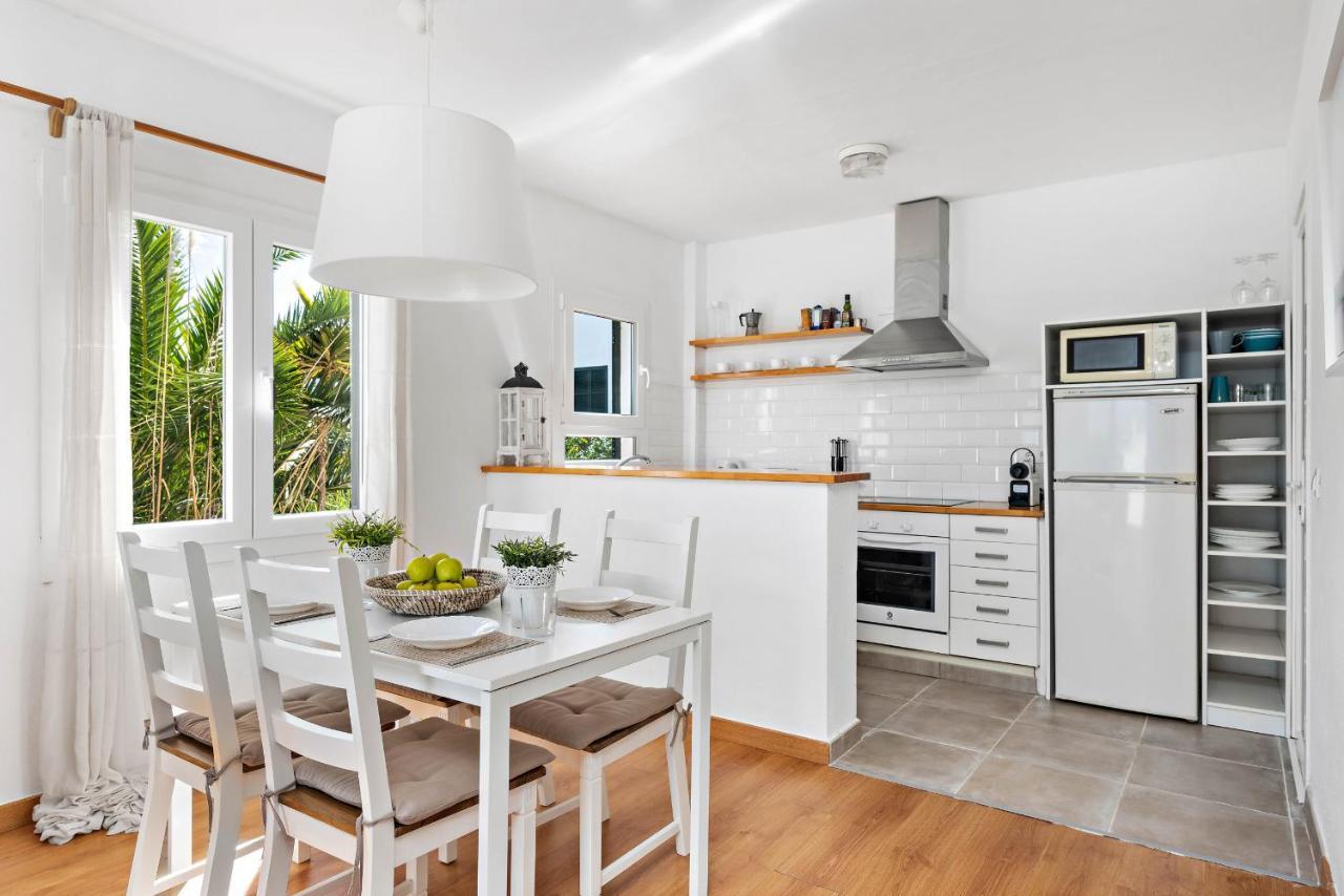 Apartamento Can Harmonia - Arenal Den Castell Arenal d'en Castell Esterno foto